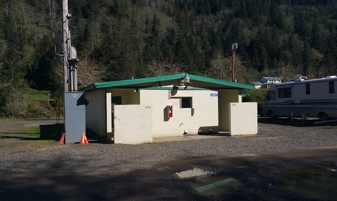 Misty river rv park and glamping