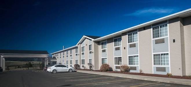 Eagle's view inn & suites