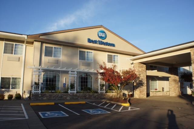 Best western university inn & suites