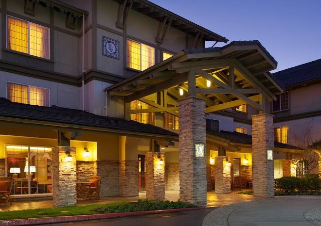 Larkspur landing hillsboro