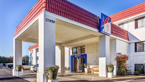 Motel 6 portland or tigard west