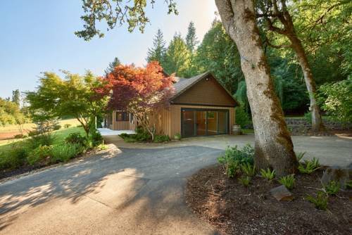 Brookside inn on abbey road