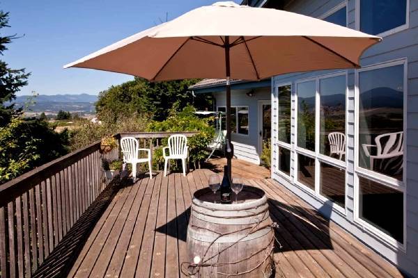 Yamhill vineyards bed and breakfast