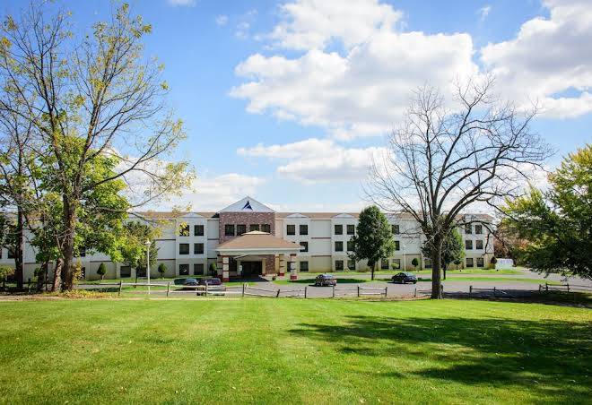 Aspire Hotel And Suites Image