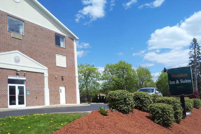President Inn & Suites Image