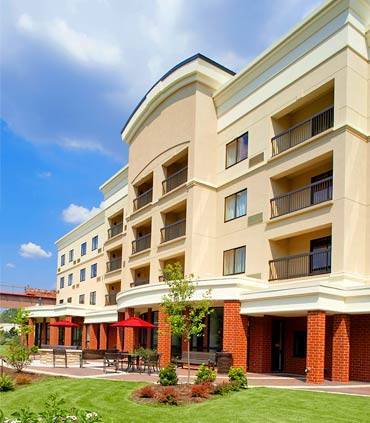 Courtyard by marriott pittsburgh west homestead waterfront