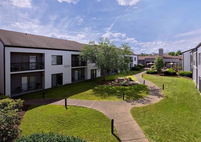 Courtyard by marriott pittsburgh airport