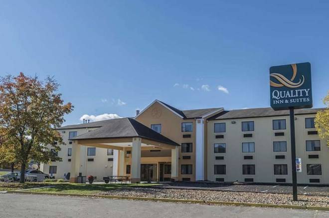 Quality inn & suites Pittsburgh