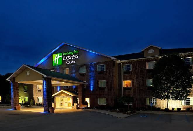 Holiday inn express & suites center township