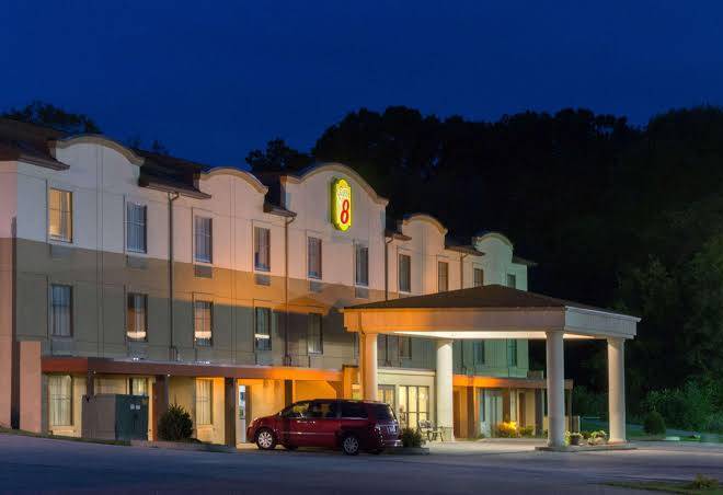 Super 8 by wyndham beaver falls