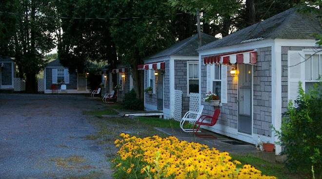 Lincoln Motor Court Image
