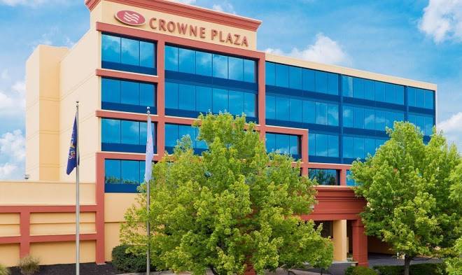 Crowne plaza reading