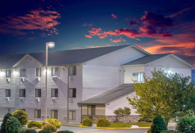 Super 8 by wyndham altoona