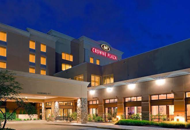 Crowne plaza philadelphia bucks county