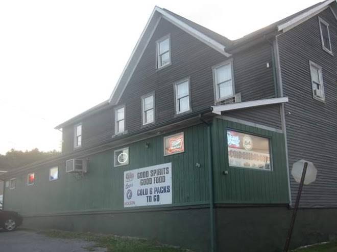Port matilda hotel & tavern