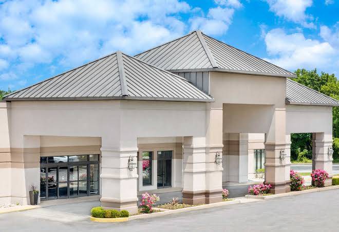Chester Hotel & Conference Center