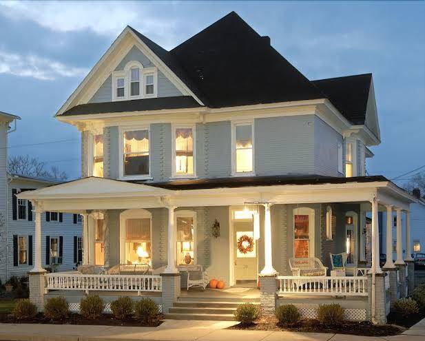 Mattress & Muffin Inn Image