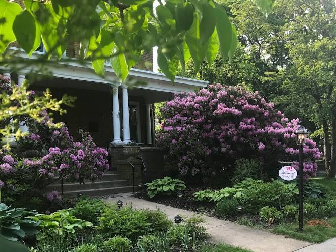 Mooreland garden inn