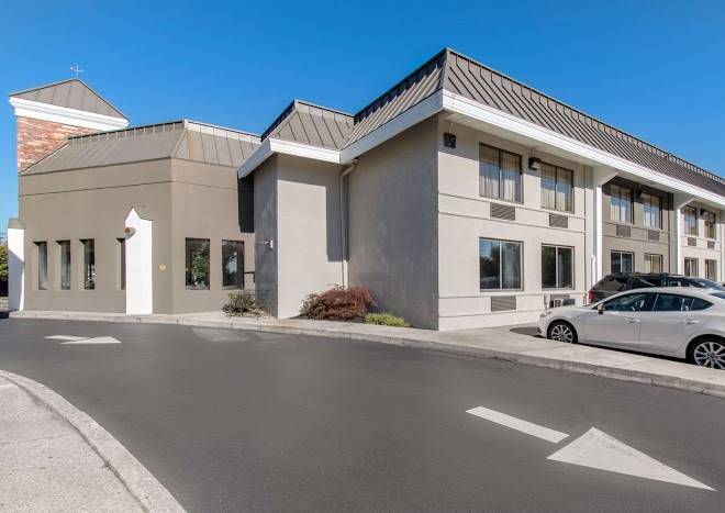 Quality inn riverfront