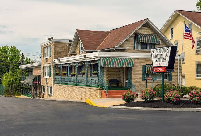 Simmons Motel Image