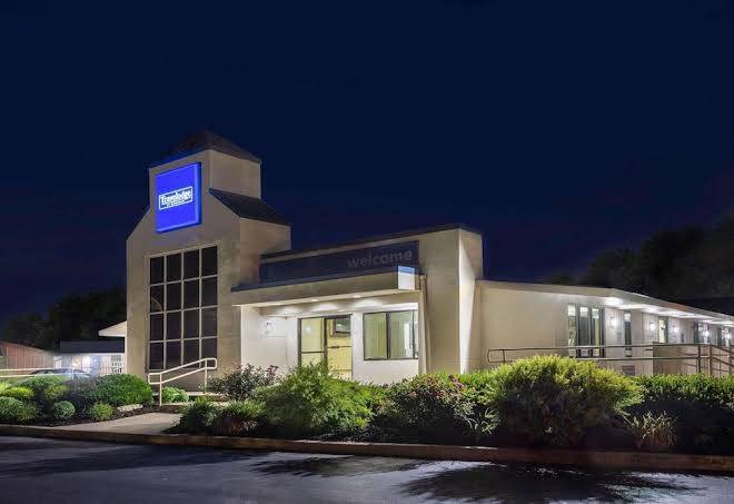 Travelodge by wyndham essington philadelphia airport