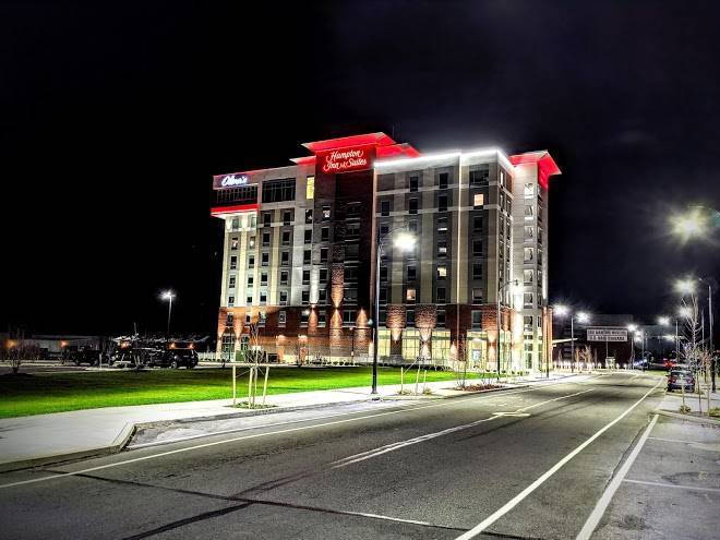 Hampton inn & suites erie bayfront