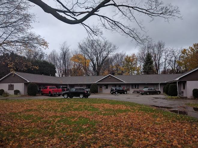Maple motel