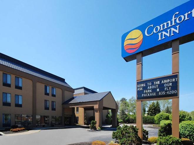 Presque Isle Hotel Image