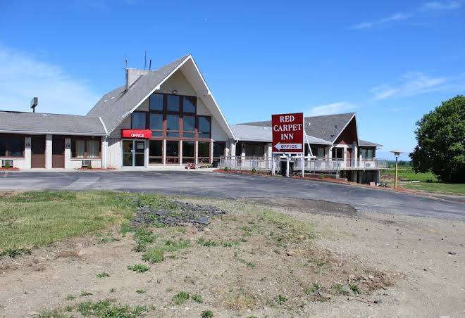 Red Carpet Inn Image