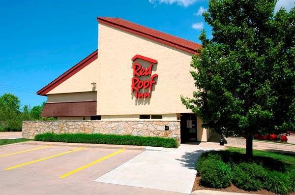 Red roof inn erie i 90
