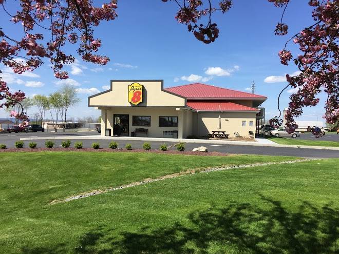 Super 8 by wyndham greencastle