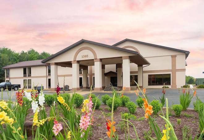 Days Inn By Wyndham Blairsville Image