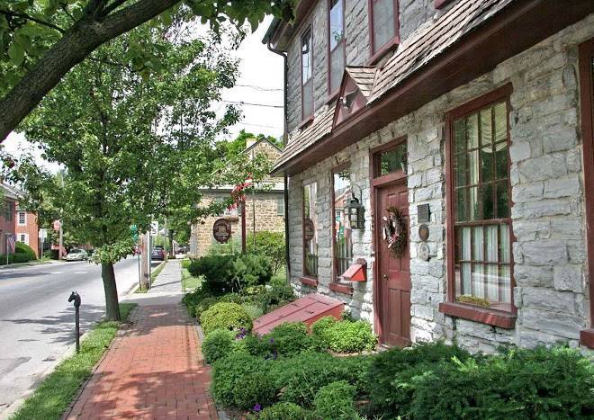 1786 the limestone inn bed and breakfast