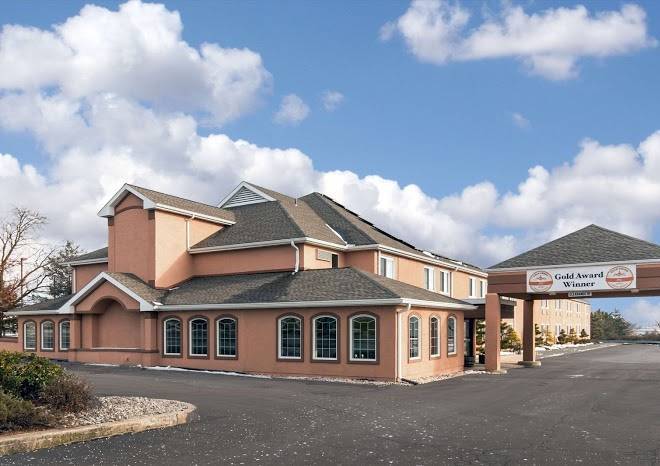 Comfort inn amish country