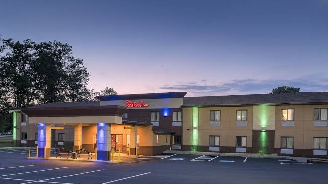 Red Roof Inn Denver Image