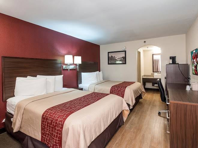 Red Roof Inn Lancaster Image