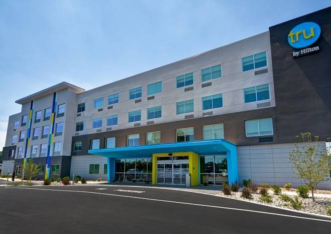 Tru By Hilton Denver Image