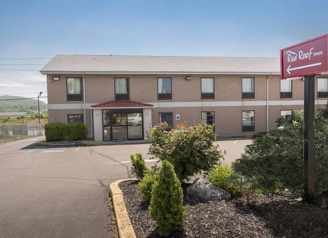 Red roof inn allentown south