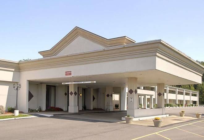 Red carpet inn & suites hazleton pa