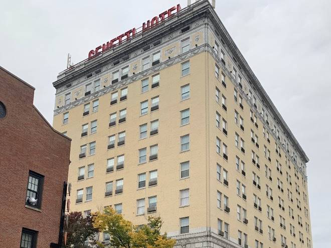 Genetti hotel & suites