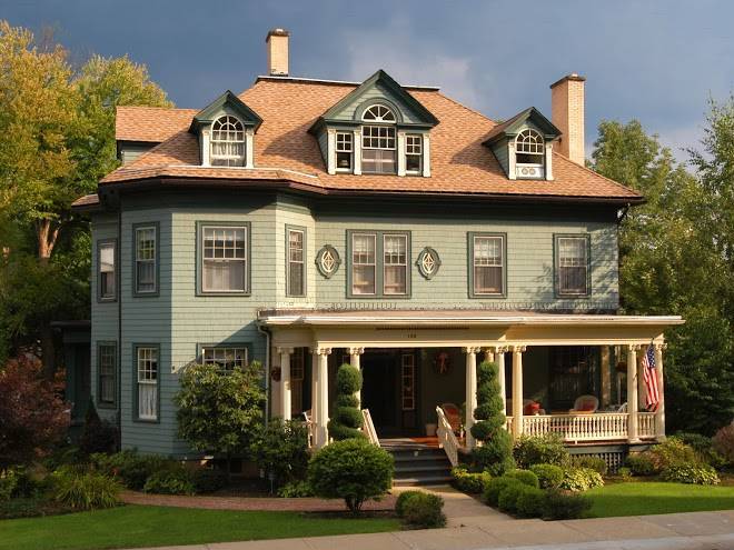 Mountain laurel inn