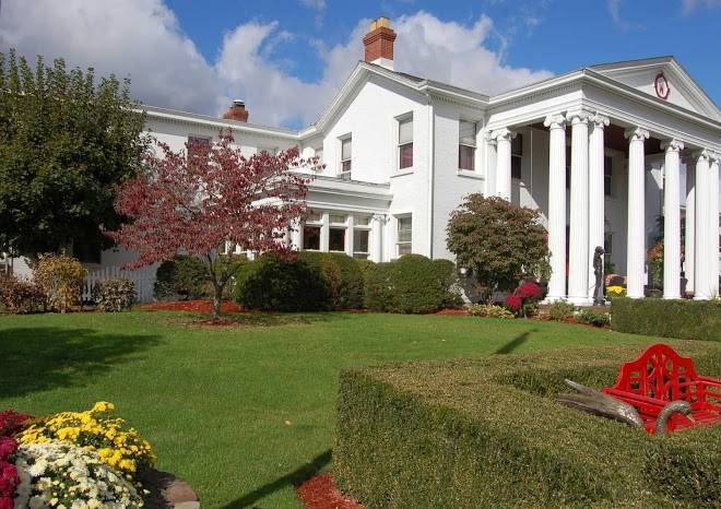 Tara A Country Inn Image