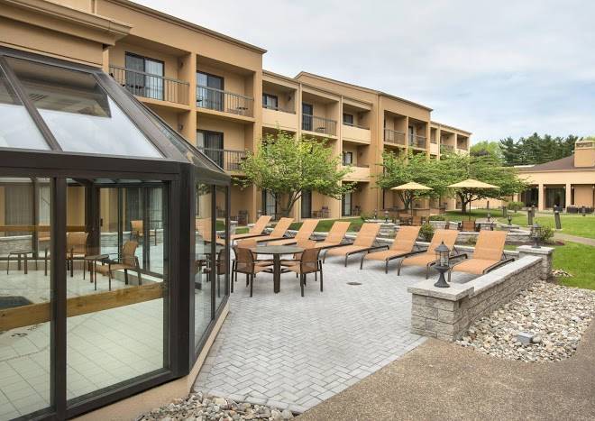 Courtyard By Marriott Philadelphia Willow Grove Image