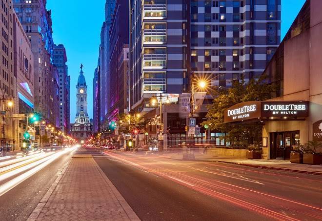 Doubletree By Hilton Hotel Philadelphia Center City Image
