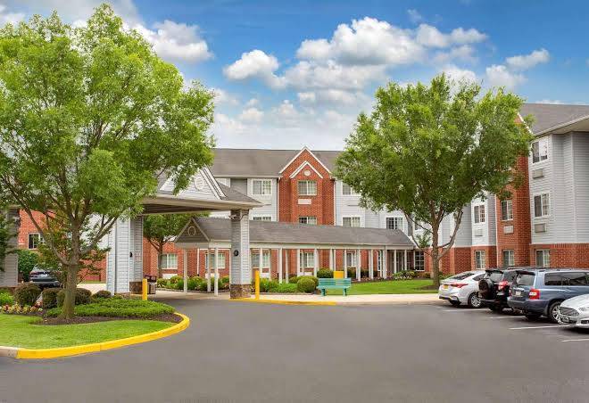 Microtel inn & suites by wyndham philadelphia airport