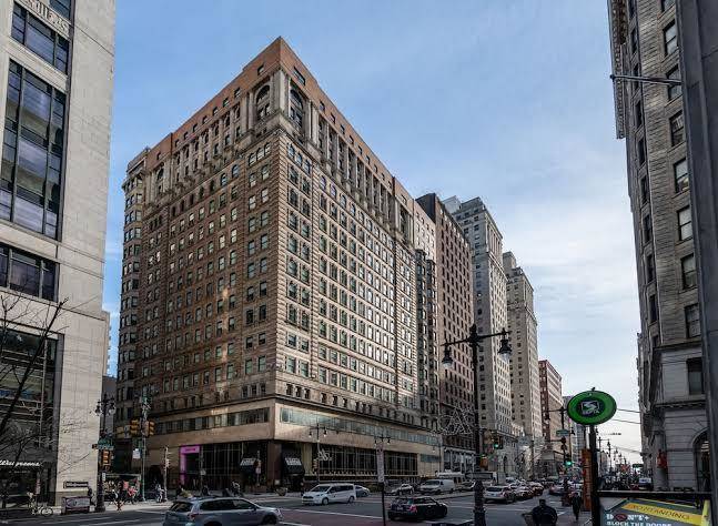 Stay alfred at broad and chestnut