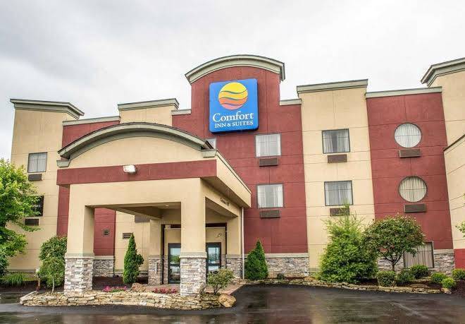 Comfort inn & suites