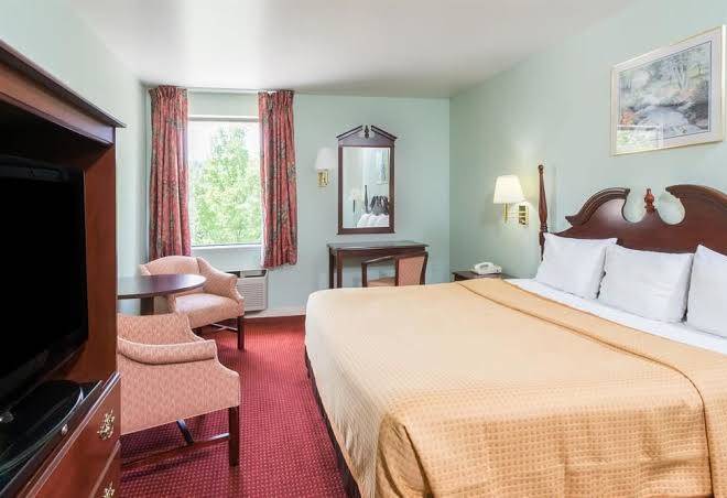 Days inn by wyndham donegal