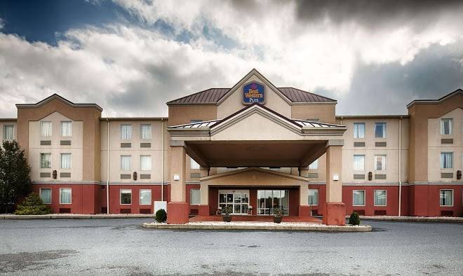 Best western plus new cumberland inn & suites