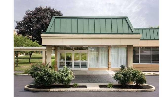 Days inn & suites by wyndham york